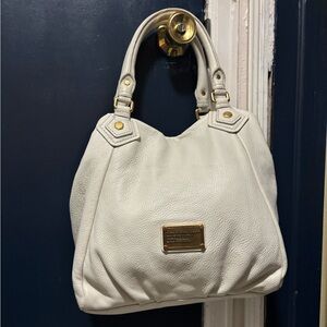 White Leather  Marc Jacobs Handbag with Gold Accents
